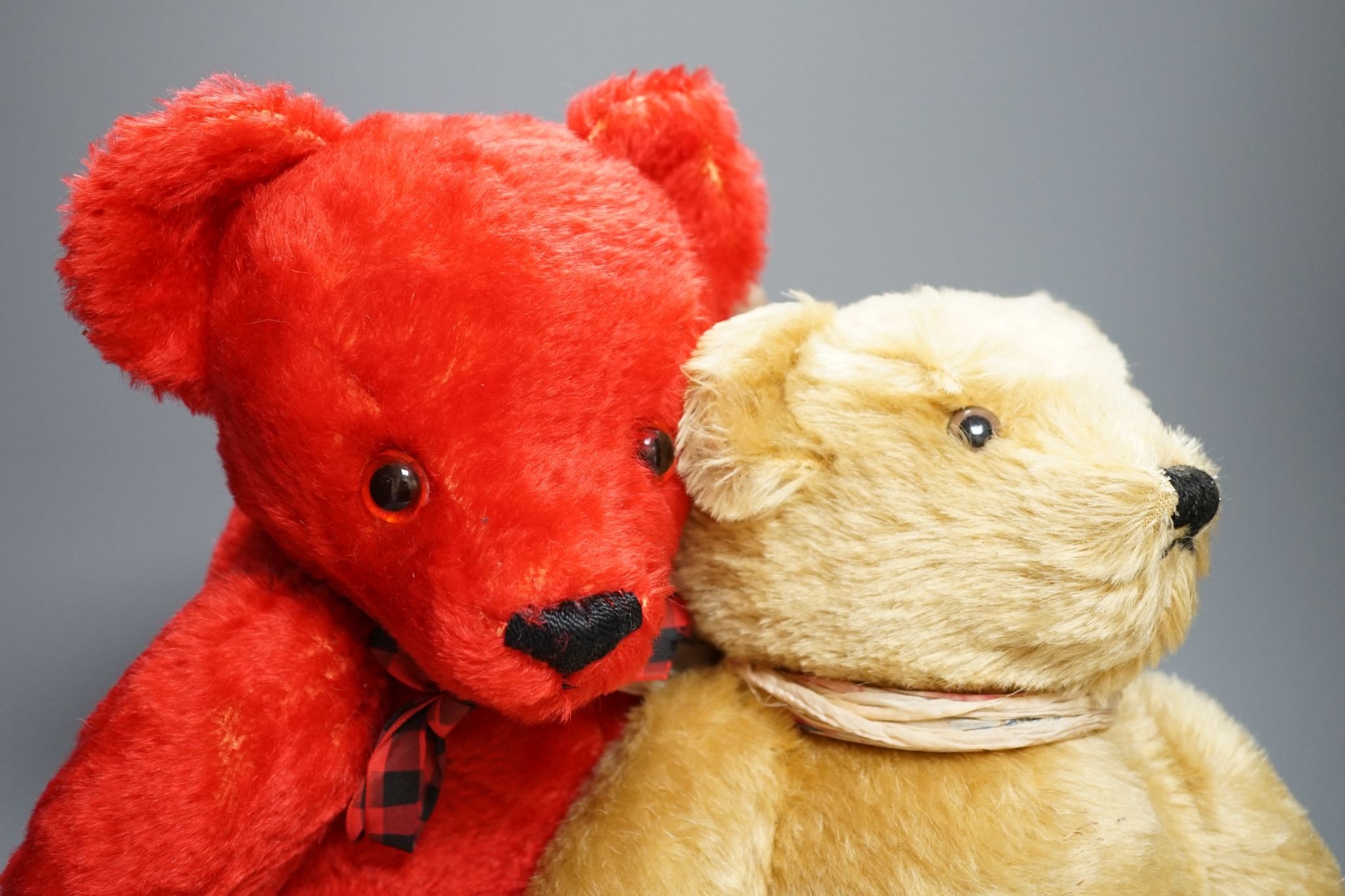 Eight Merrythought Limited Edition bears including Cheeky Punky Highlander, Jack-in-the-box Limited Edition Spaniel